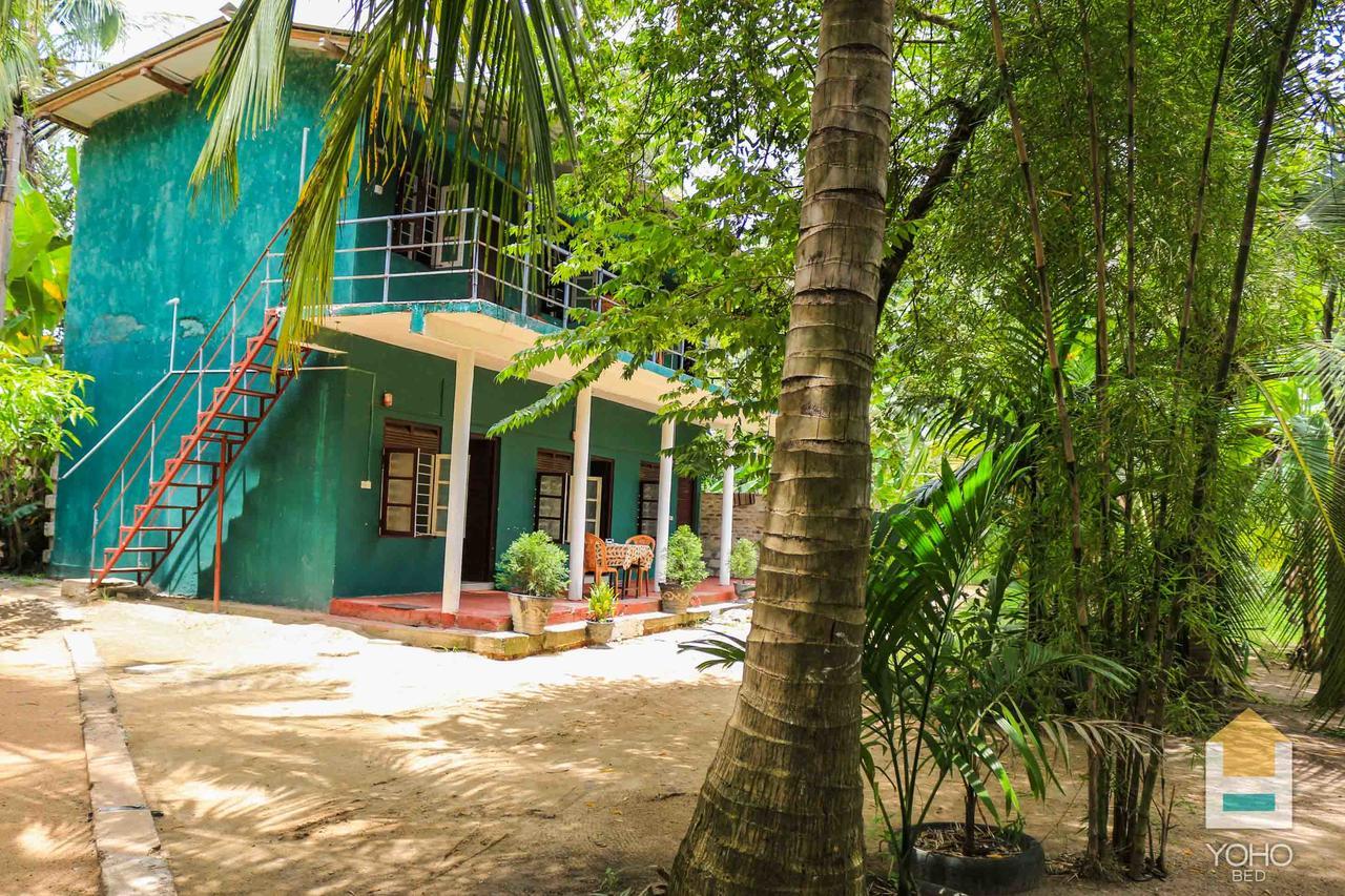 לינה וארוחת בוקר אנוראדפורה Coconut Park מראה חיצוני תמונה